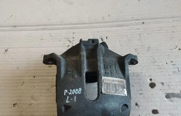 Peugeot 2008 I Front brake caliper 9805497680