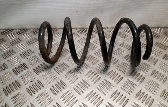 Audi A5 Sportback 8TA Front coil spring 