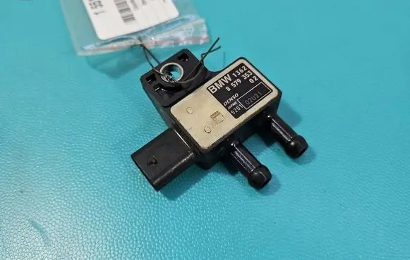 BMW 5 G30 G31 G38 Exhaust gas pressure sensor 8579353 IMPRK1551813