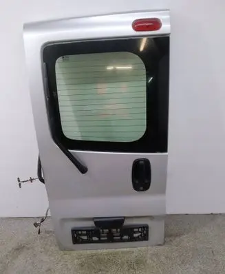 Nissan Primastar Front door