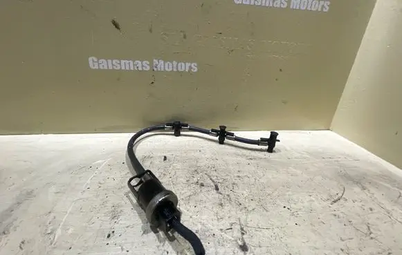 Audi A6 S6 C6 4F Fuel injector supply line/pipe 059218f