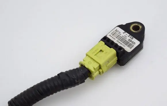 Hyundai i30 Airbag deployment crash/impact sensor 959200A100
