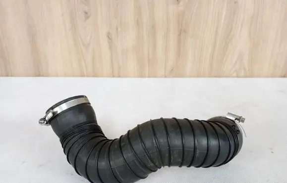 Mercedes-Benz SLK R170 Intercooler hose/pipe 1705280182 A1705280182