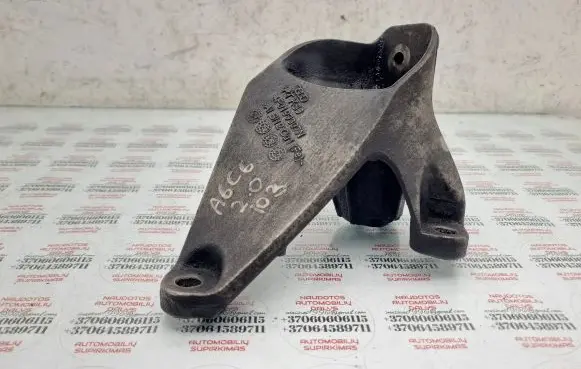 Audi A6 S6 C6 4F Engine mounting bracket 4F0199307N