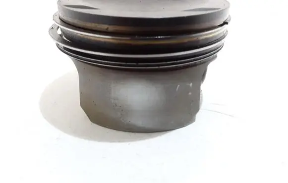 Audi A8 S8 D4 4H Piston 