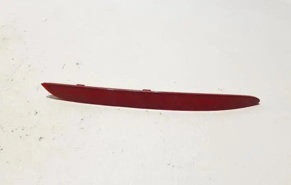 Rear tail light reflector