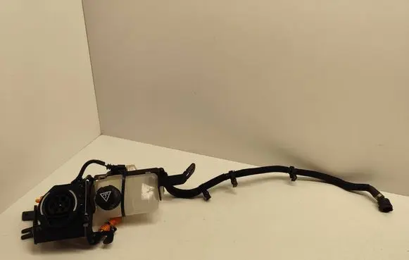 Peugeot 508 II Electric car charge socket 