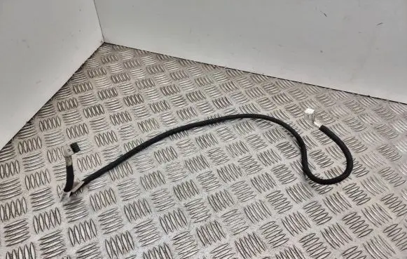 Mercedes-Benz E W212 EUR ISO radio connector 2124405732
