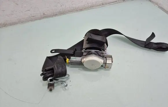 Ford Fiesta Front seatbelt 8V51B61294CL