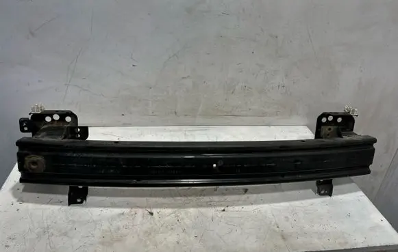 Ford Fiesta Front bumper mounting bracket KA106652000102