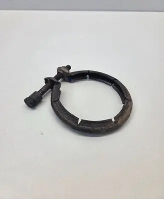 BMW X1 E84 Muffler pipe connector clamp 8512137