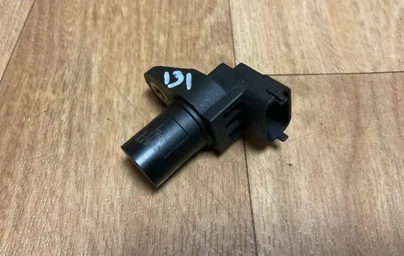 Mercedes-Benz A W168 Camshaft position sensor SS11007 33620