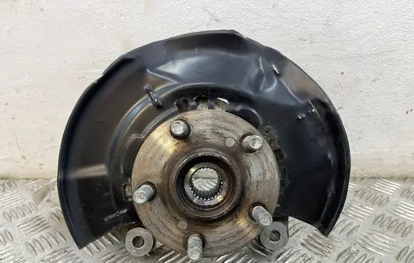 Toyota Prius (XW30) Front wheel hub spindle knuckle