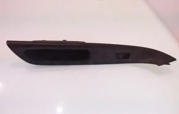 Mazda 6 Electric window control switch GJ6A684LI