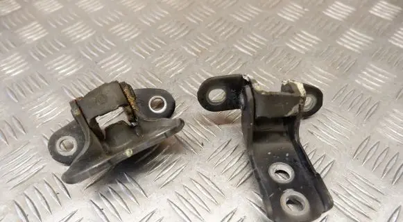 Front door hinge set
