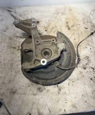 Volkswagen PASSAT B7 Rear wheel hub spindle/knuckle 3C0505436