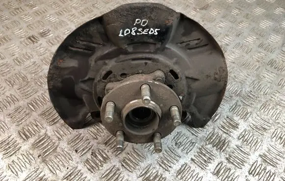 Subaru Legacy Front wheel hub