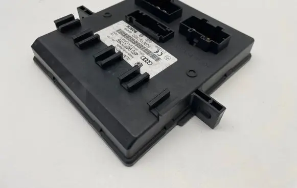 Audi A6 S6 C6 4F Comfort/convenience module 4F0907279B 4F0910279L