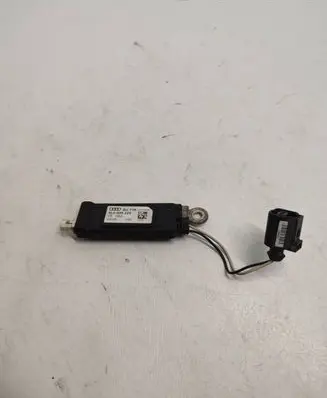 Audi Q7 4L Antenna control unit 4L0035225 12970000