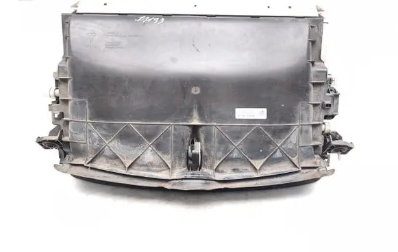 Tesla Model 3 Coolant radiator 107673200H 107673300E 107708100D