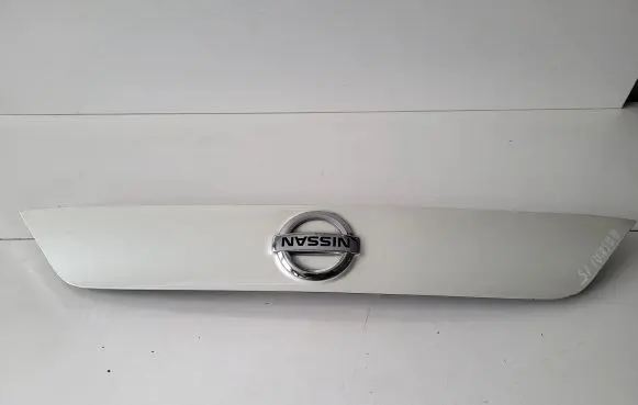 Nissan Qashqai Number plate light 908104ESXX