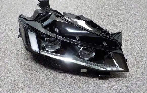 Peugeot 508 II Headlight/headlamp 9823144480
