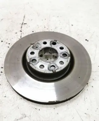 Volkswagen Touran III Front brake disc