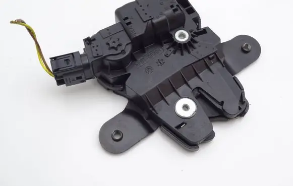 Mini One - Cooper Clubman R55 Tailgate/trunk/boot lock/catch/latch 7167498 716749807 5124716749807