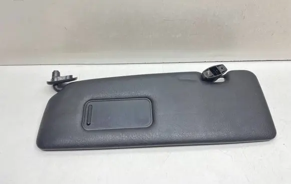 Sun visor