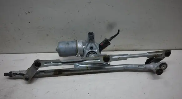 Chrysler Town & Country V Front wiper linkage and motor 05113043AD
