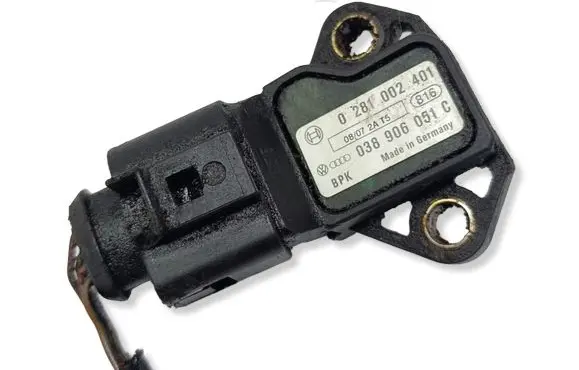 Volkswagen PASSAT B6 Air pressure sensor 038906051C 0281002401
