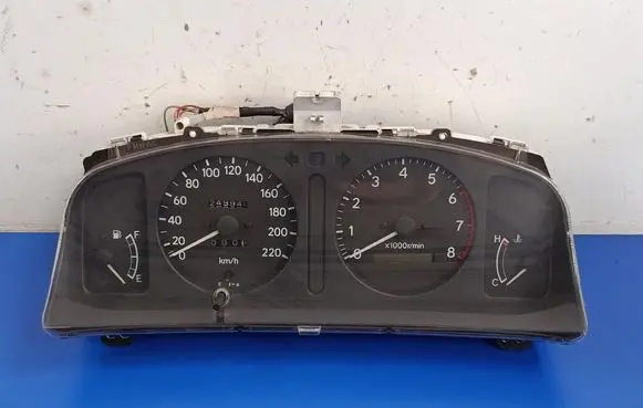 Toyota Corolla E110 Speedometer (instrument cluster) 83800-1A850