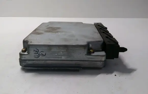 Volvo S80 Engine control unit/module 1928403486