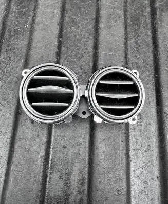 Mercedes-Benz S W222 Dash center air vent grill A2228300754 08559001