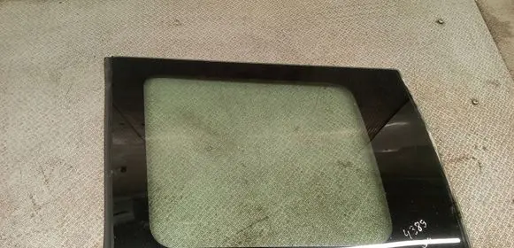 Honda HR-V Rear side window 