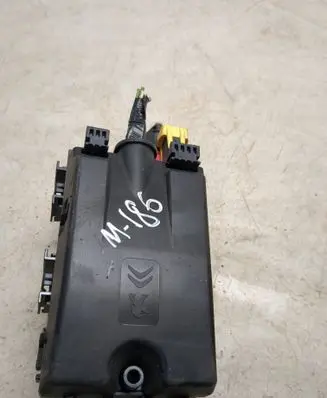 Peugeot 208 Fuse box set 9666232680