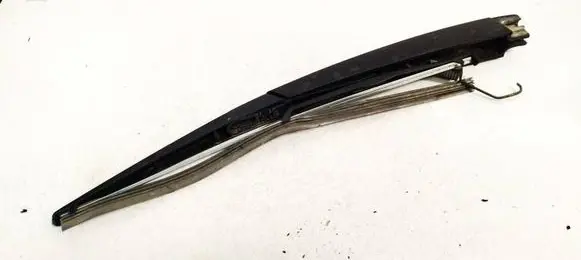 Nissan Juke I F15 Rear wiper blade arm 7700847532
