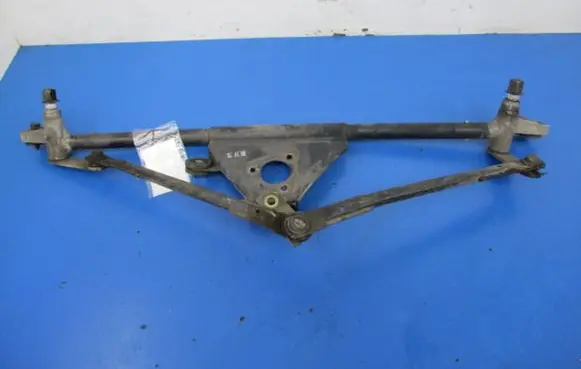 Hyundai Santa Fe Front wiper linkage and motor
