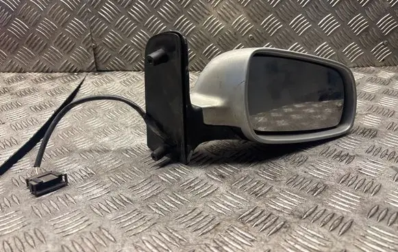 Ford Galaxy Front door electric wing mirror 9195
