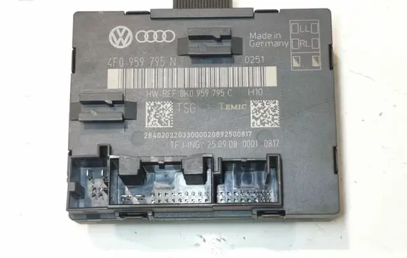 Audi A4 S4 B8 8K Door control unit/module 4F0959795N