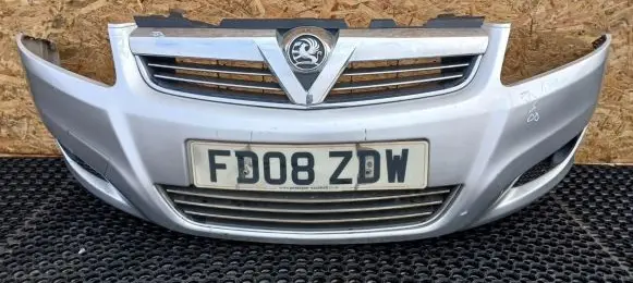 Opel Zafira B Front bumper