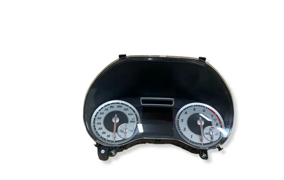Mercedes-Benz A W176 Speedometer (instrument cluster) A1769009001
