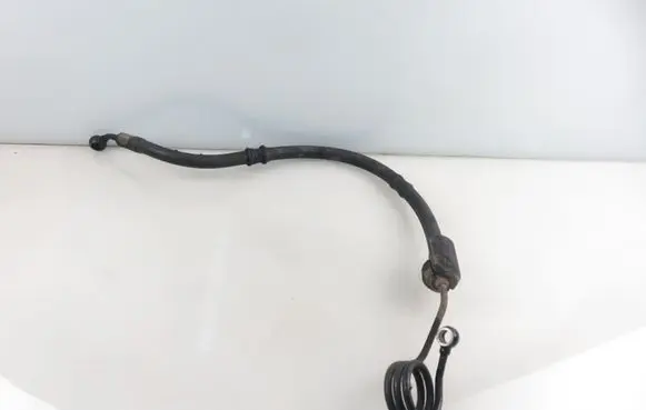 Volkswagen PASSAT B5.5 Power steering hose/pipe/line 8D1422893BN