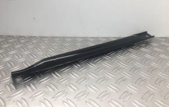 BMW 5 F10 F11 Other engine bay part 7180318