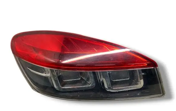Rear/tail lights