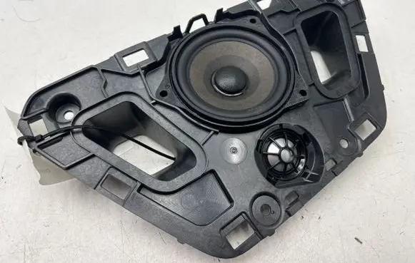 BMW 2 G42 Panel speaker 2622852 8927028203A