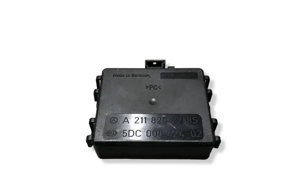Mercedes-Benz E W211 Rain sensor A2118202285 5DC00842402 73628102