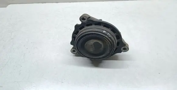BMW 1 F20 F21 Engine mount bracket 6787658