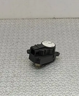Mini One - Cooper Coupe R56 Air flap motor/actuator 3422658 990432F VHB3030018A