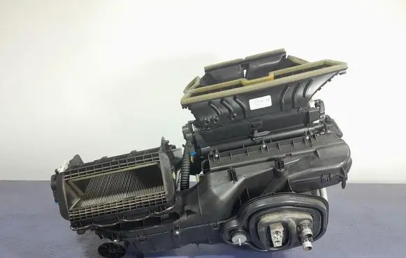 Skoda Superb B5 (3U) Interior heater climate box assembly 5Q1816005A